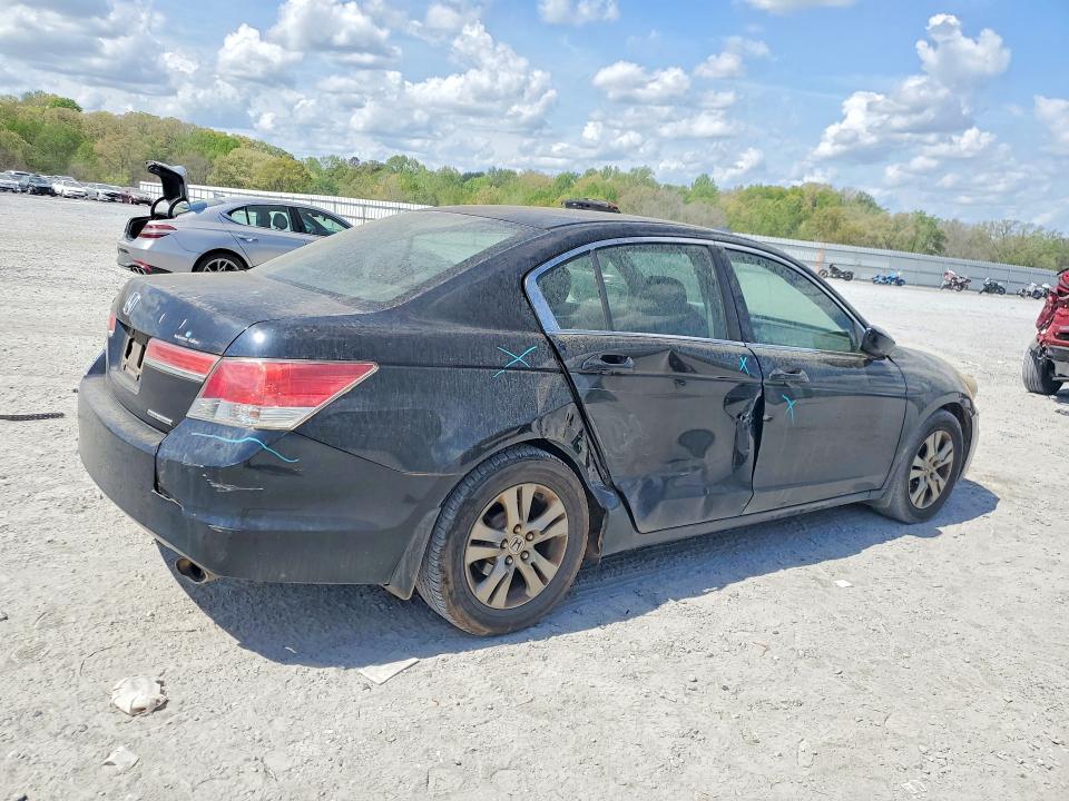 1HGCP2F69BA132575 2011 HONDA ACCORD photo no. 3