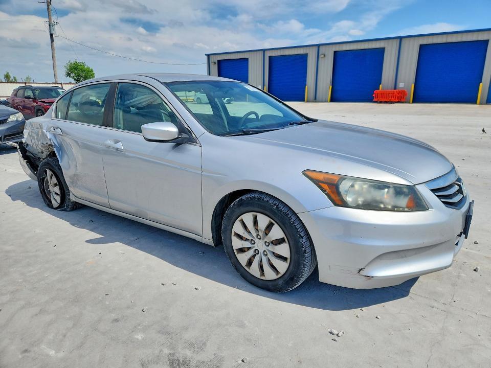 1HGCP2F3XBA092299 2011 HONDA ACCORD photo no. 4