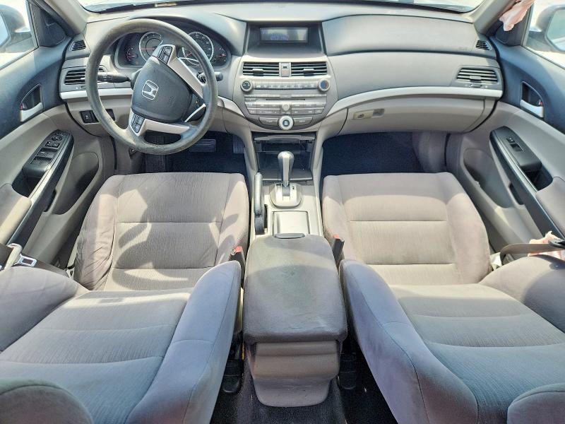 1HGCP2F3XBA092299 2011 HONDA ACCORD photo no. 8