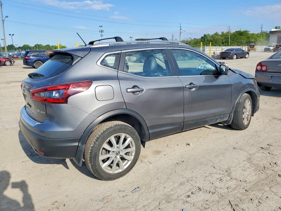 2020 NISSAN ROGUE SPORT SV — Фото 3 из 13