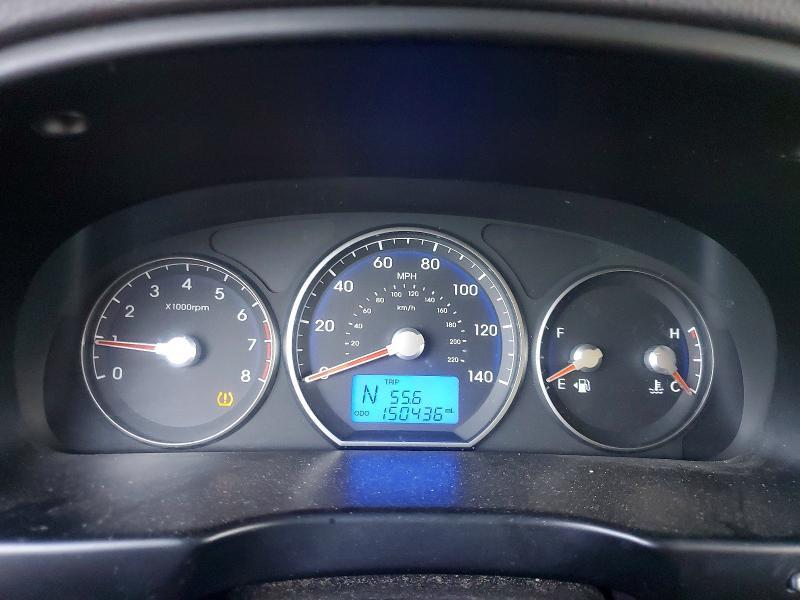 2011 HYUNDAI SANTA FE GLS — Фото 9 из 12