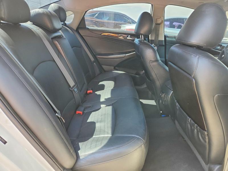 2011 HYUNDAI SONATA LIMITED 2.0T — Фото 10 из 12
