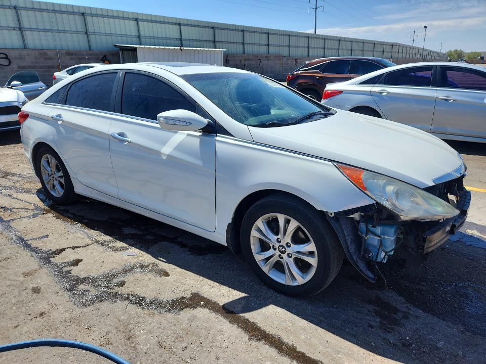 2011 HYUNDAI SONATA LIMITED 2.0T — Фото 4 из 12