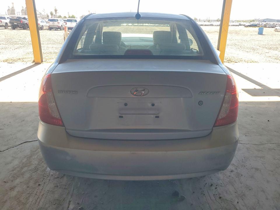 2011 HYUNDAI ACCENT GLS — Фото 6 из 12