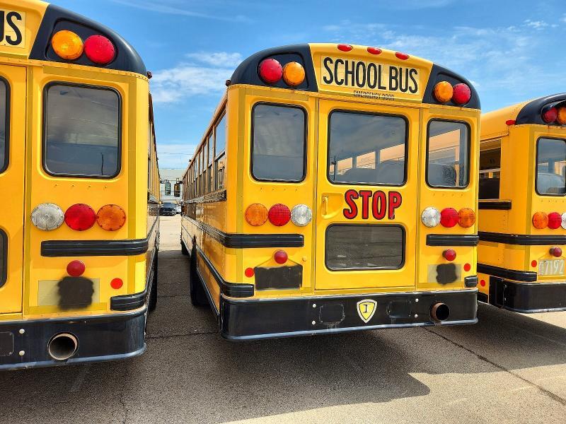 2011 IC CORPORATION CE SERIES SCHOOL - SCHOOL BUS — Фото 3 из 10