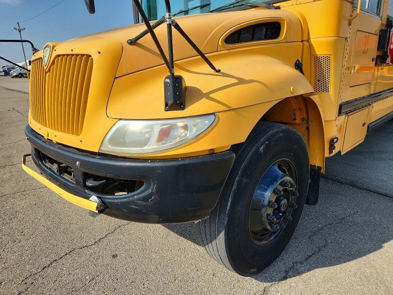 2011 IC CORPORATION CE SERIES SCHOOL - SCHOOL BUS — Фото 9 из 10