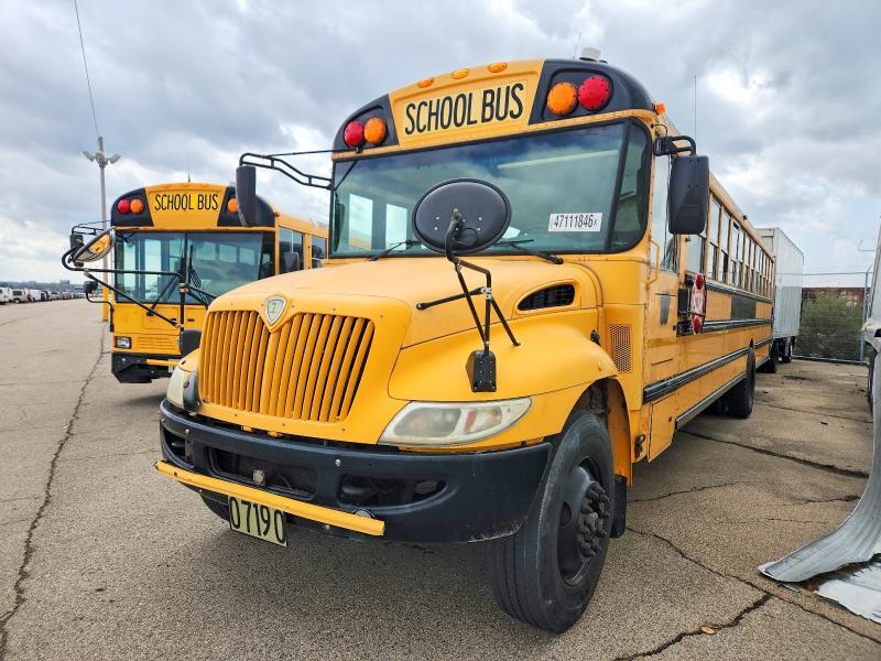 2011 IC CORPORATION CE SERIES SCHOOL - SCHOOL BUS — Фото 2 из 10