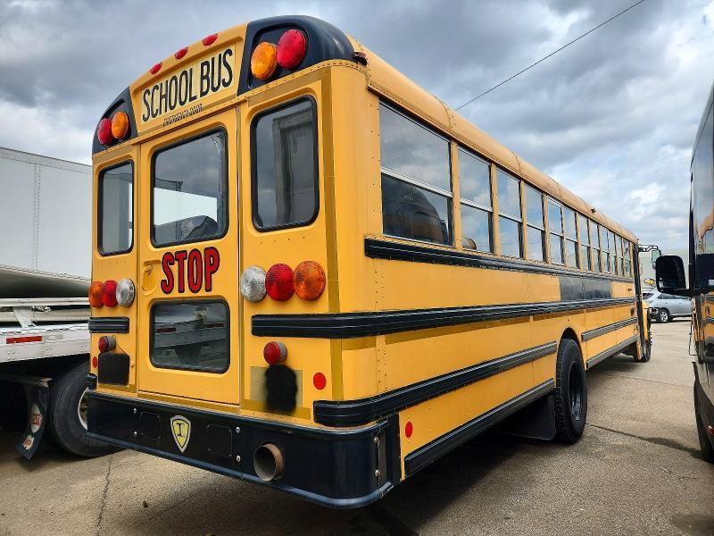 2011 IC CORPORATION CE SERIES SCHOOL - SCHOOL BUS — Фото 5 из 10