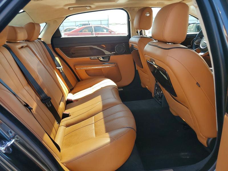 2011 JAGUAR XJL — Фото 10 из 13