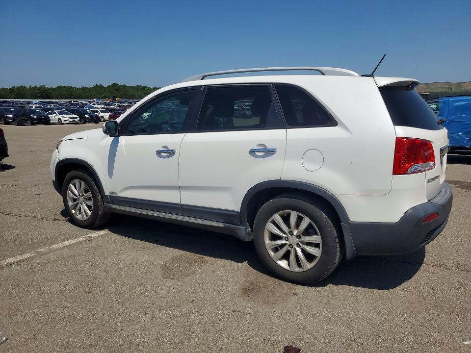 5XYKUDA20BG168481 2011 KIA SORENTO photo no. 2