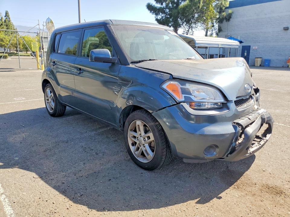 2011 KIA SOUL + — Фото 4 из 12