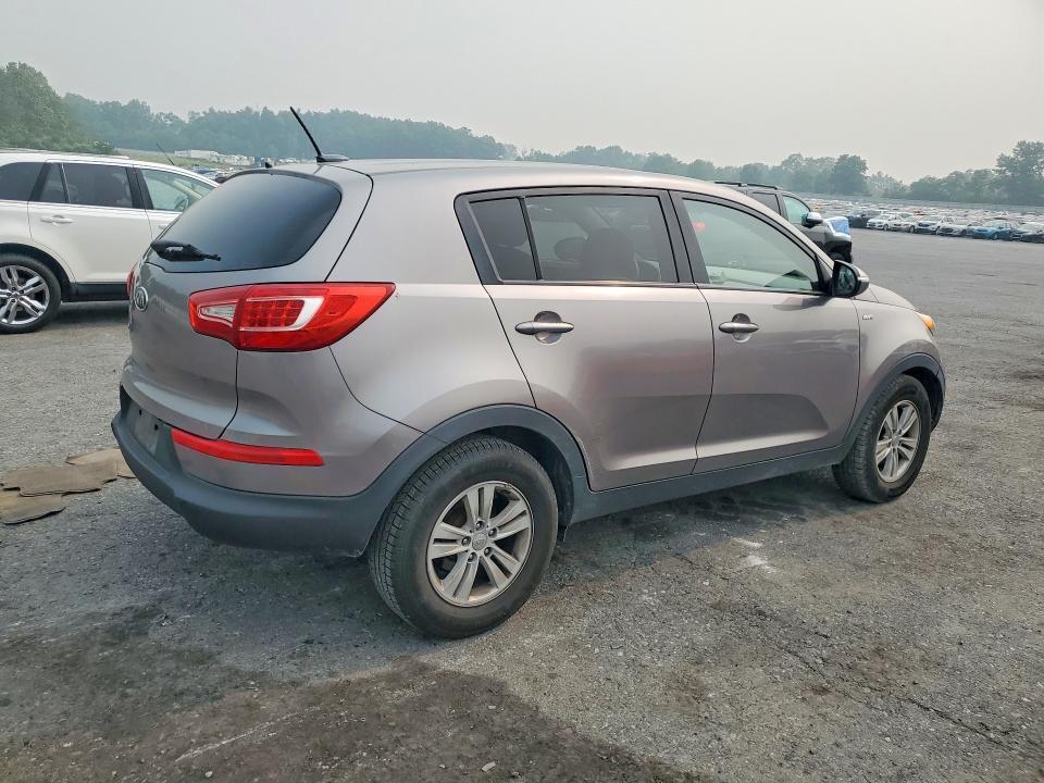 2011 KIA SPORTAGE LX — Фото 3 из 13