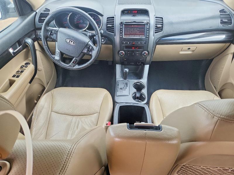 2011 KIA SORENTO EX — Фото 8 из 13
