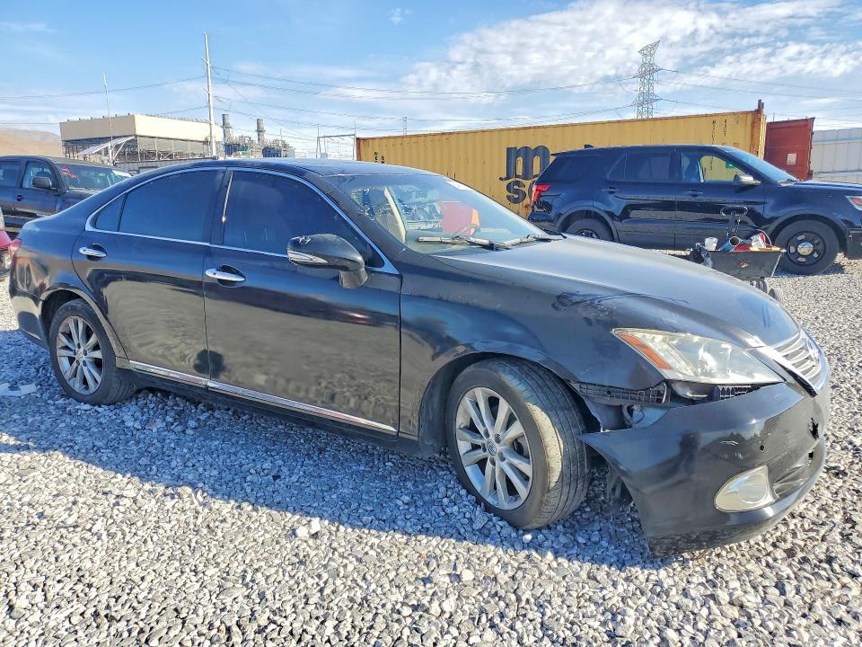 2011 LEXUS ES 350 — Фото 4 из 12