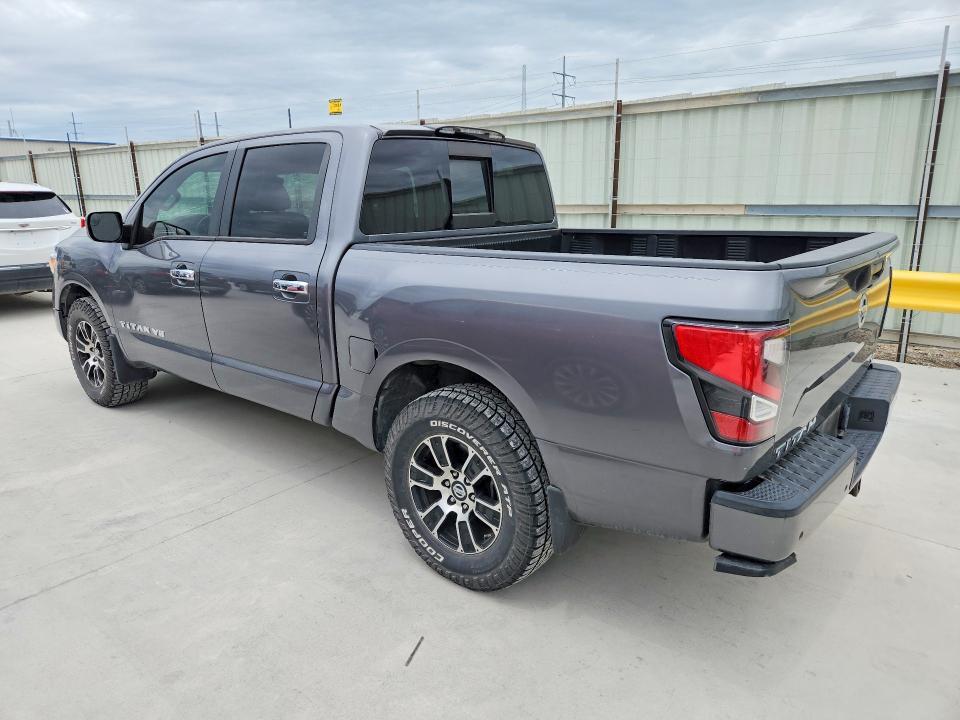 2020 NISSAN TITAN SV — Фото 2 из 12