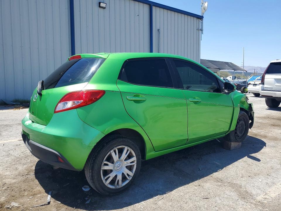 2011 MAZDA MAZDA2 — Фото 3 из 13