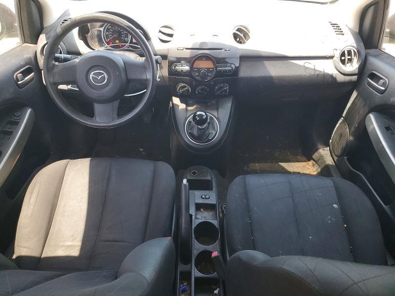 2011 MAZDA MAZDA2 — Фото 8 из 13
