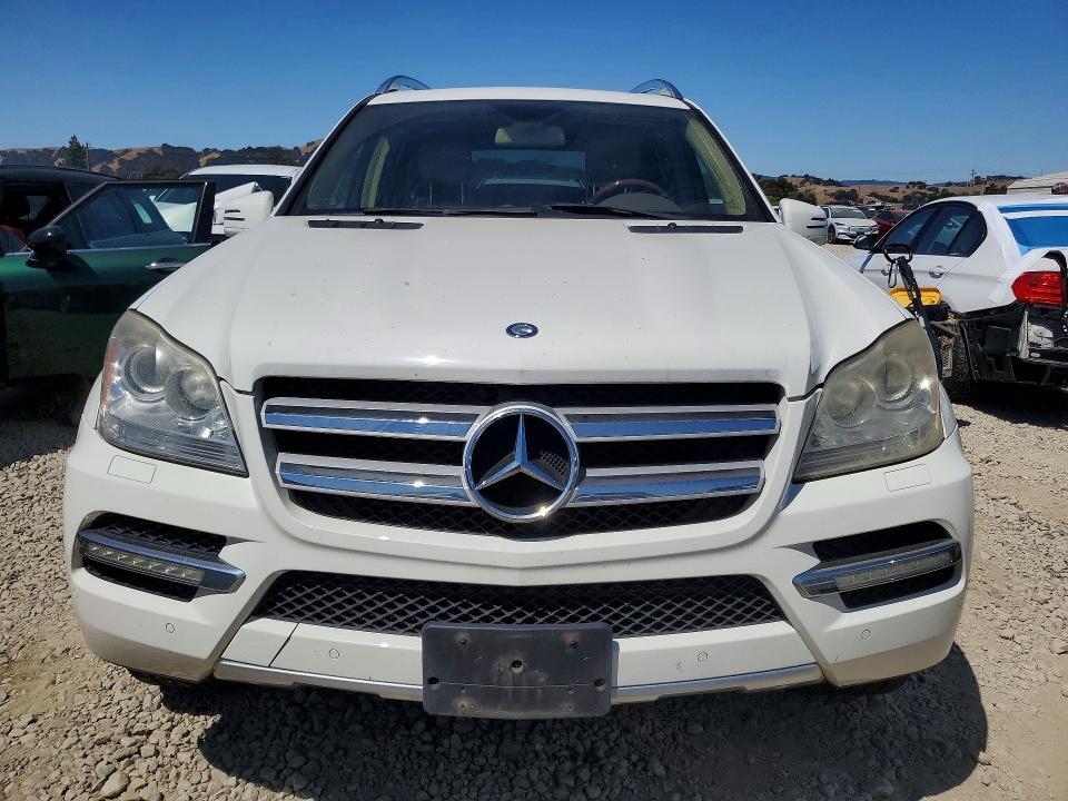2011 MERCEDES-BENZ GL 450 4MATIC — Фото 5 из 13