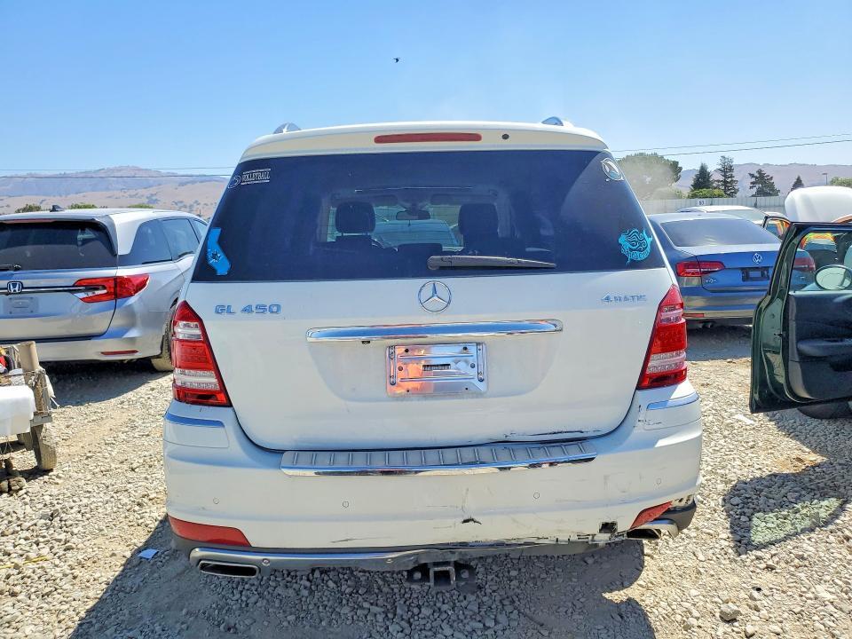 2011 MERCEDES-BENZ GL 450 4MATIC — Фото 6 из 13