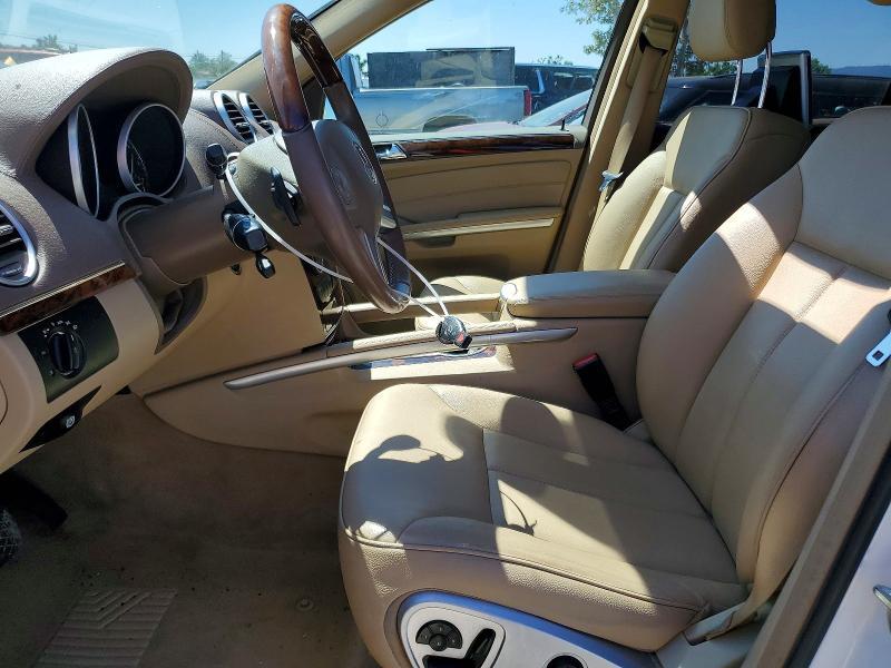 2011 MERCEDES-BENZ GL 450 4MATIC — Фото 7 из 13