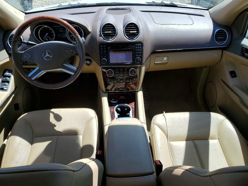 2011 MERCEDES-BENZ GL 450 4MATIC — Фото 8 из 13