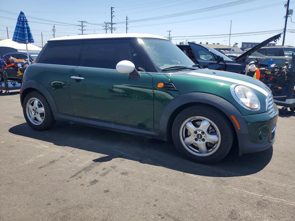 2011 MINI COOPER — Фото 4 из 12
