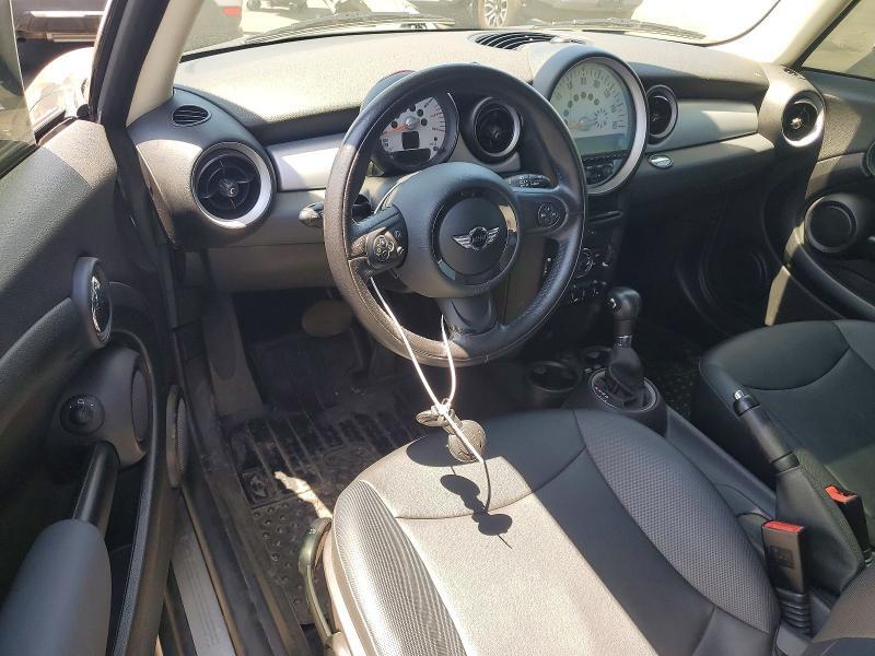 2011 MINI COOPER — Фото 8 из 12