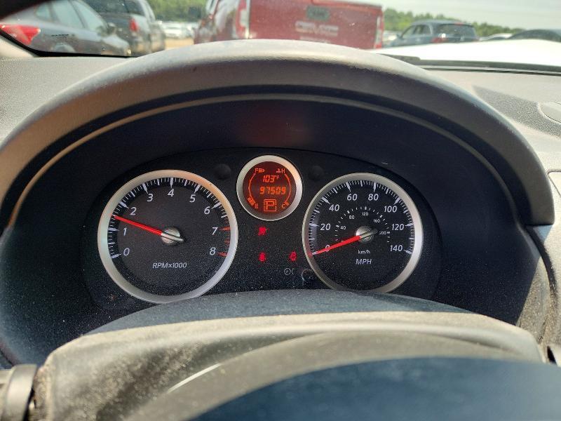 2011 NISSAN SENTRA 2.0 — Фото 9 из 13