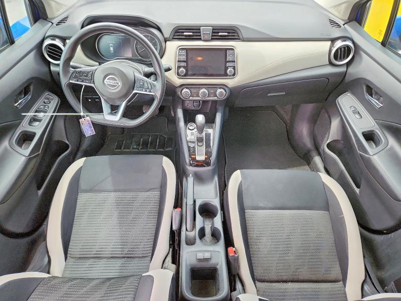 2020 NISSAN VERSA SV — Фото 8 из 12