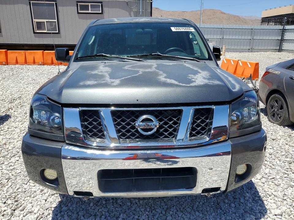 2011 NISSAN TITAN S — Фото 5 из 12