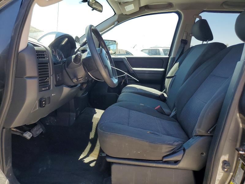 2011 NISSAN TITAN S — Фото 7 из 12