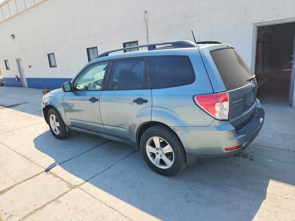 2011 SUBARU FORESTER 2.5X — Фото 2 из 12