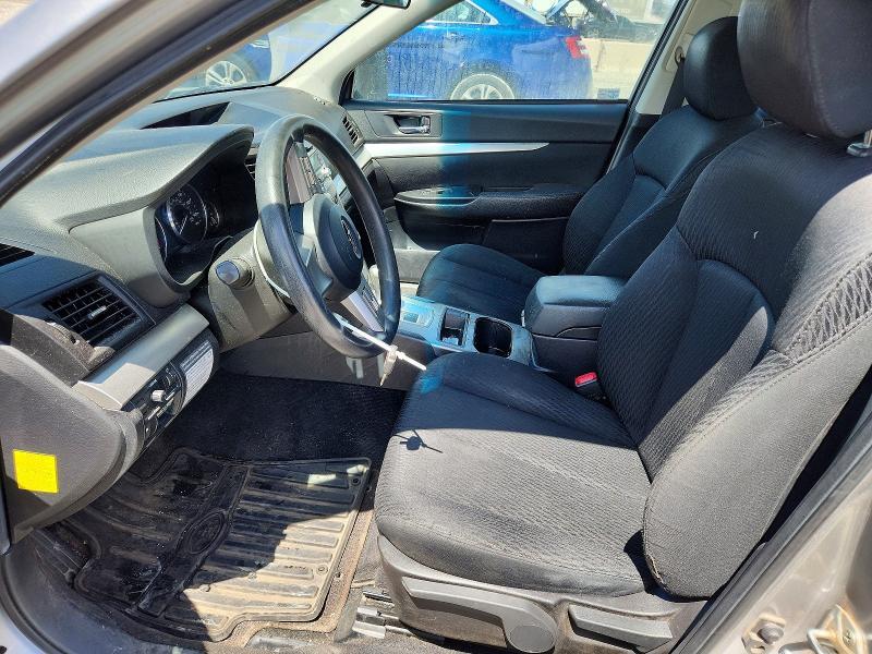2011 SUBARU OUTBACK — Фото 7 из 12