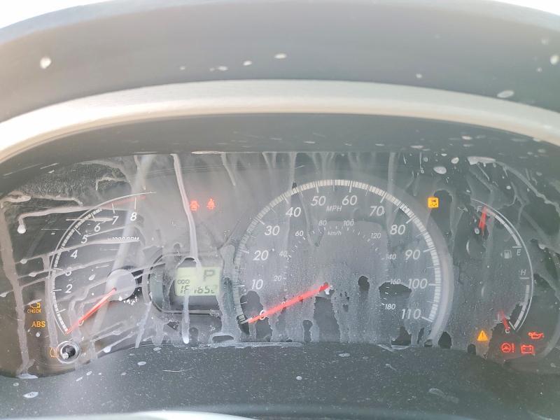 5TDKK3DC4BS049095 2011 TOYOTA SIENNA photo no. 9