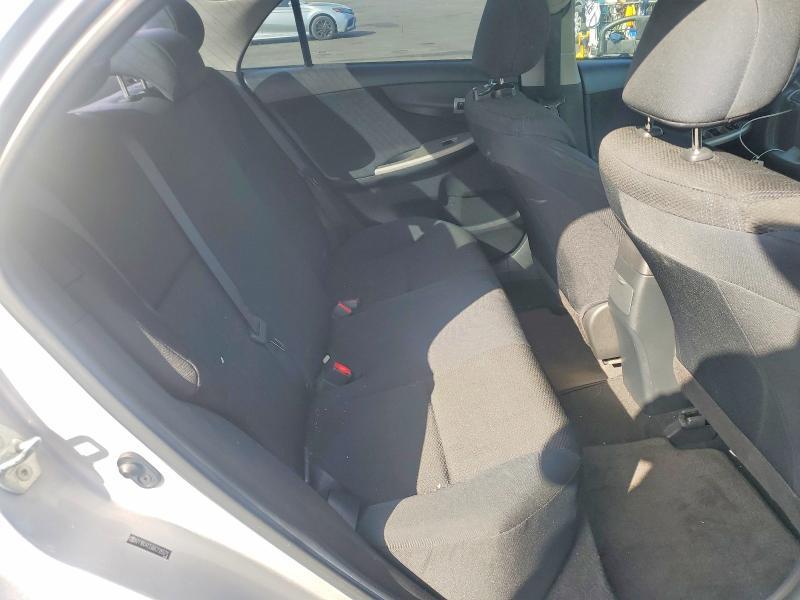 2T1BU4EE6BC726575 2011 TOYOTA COROLLA photo no. 10