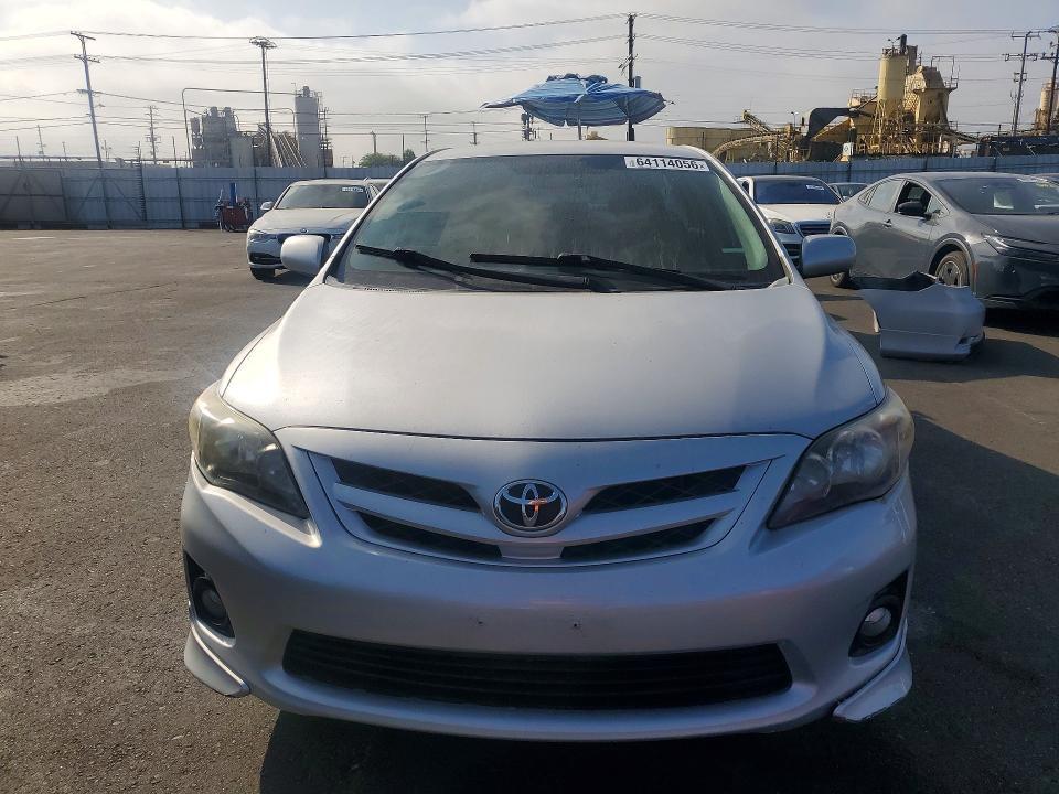 2T1BU4EE6BC726575 2011 TOYOTA COROLLA photo no. 5