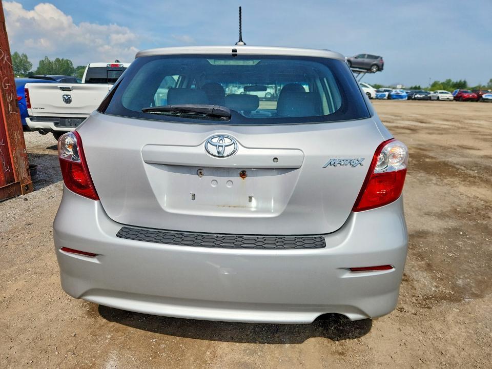 2011 TOYOTA MATRIX BASE — Фото 6 из 13