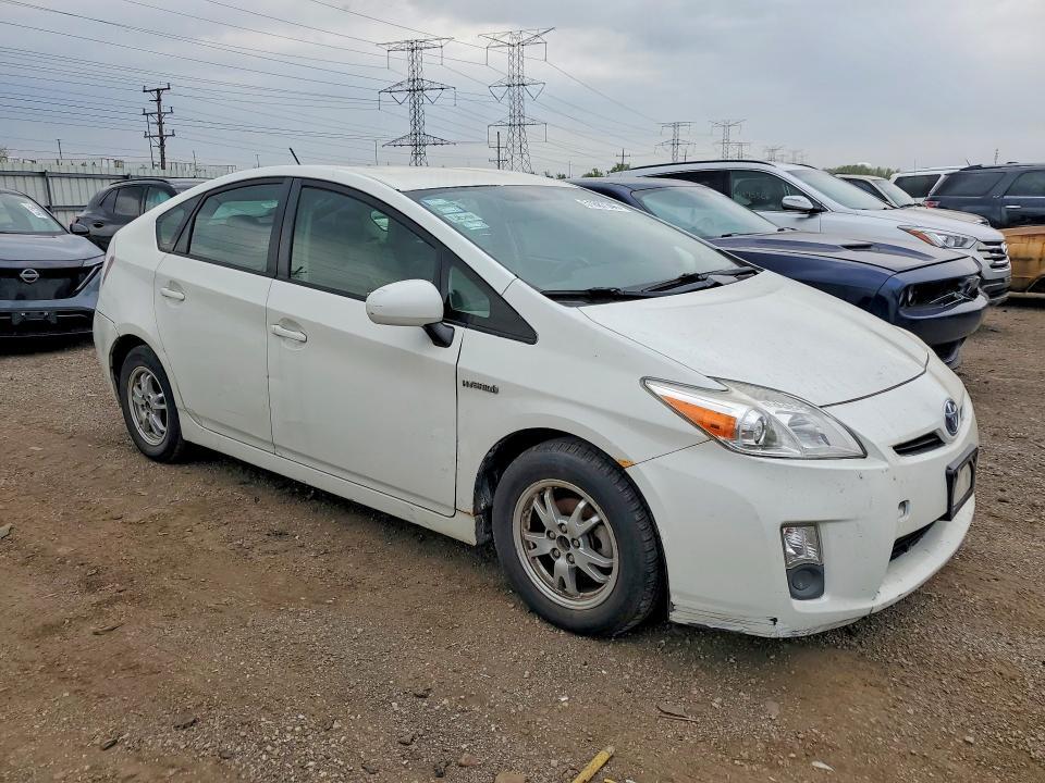 2011 TOYOTA PRIUS TWO — Фото 4 из 12