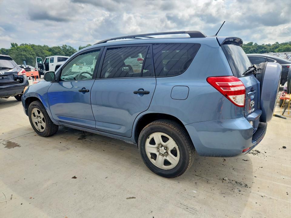 2T3BF4DVXBW141919 2011 TOYOTA RAV4 photo no. 2