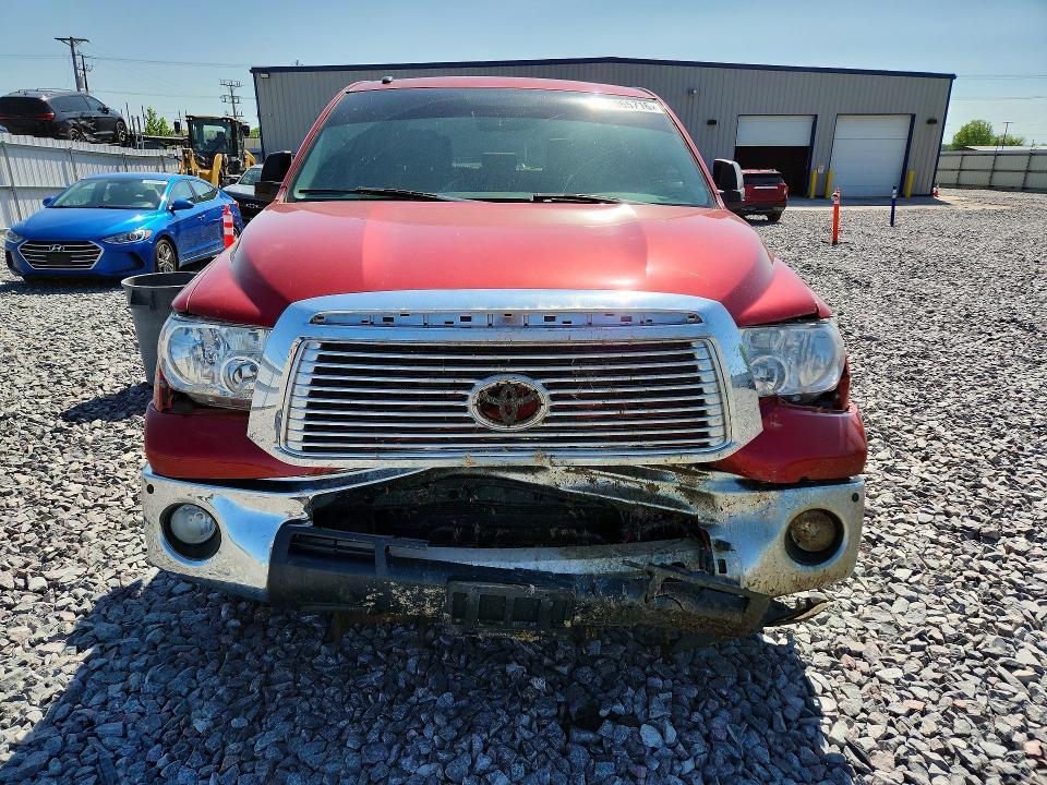2011 TOYOTA TUNDRA CREWMAX LIMITED — Фото 5 из 12