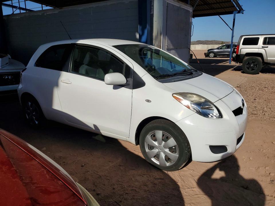 2011 TOYOTA YARIS BASE — Фото 4 из 12