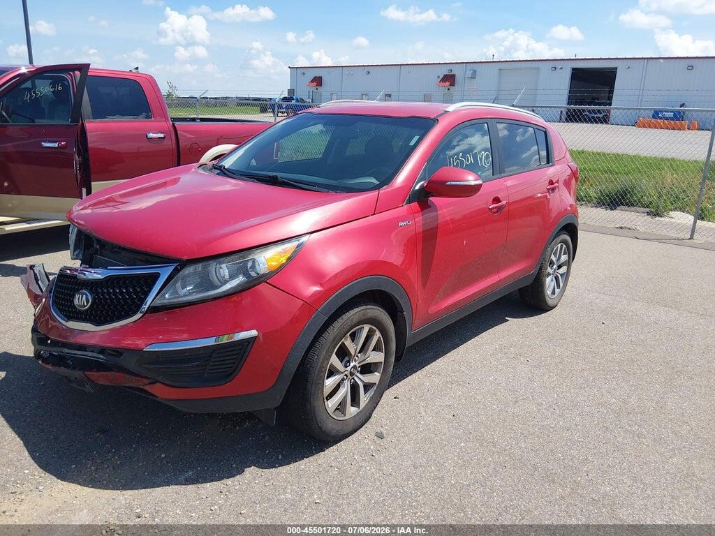 KNDPBCAC4F7738273 2015 KIA SPORTAGE photo no. 2
