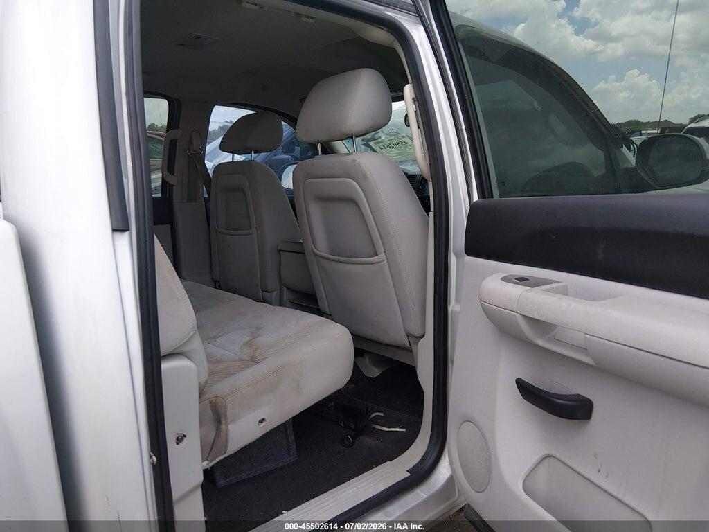 3GCPCSE05BG353374 2011 CHEVROLET SILVERADO 1500 photo no. 8