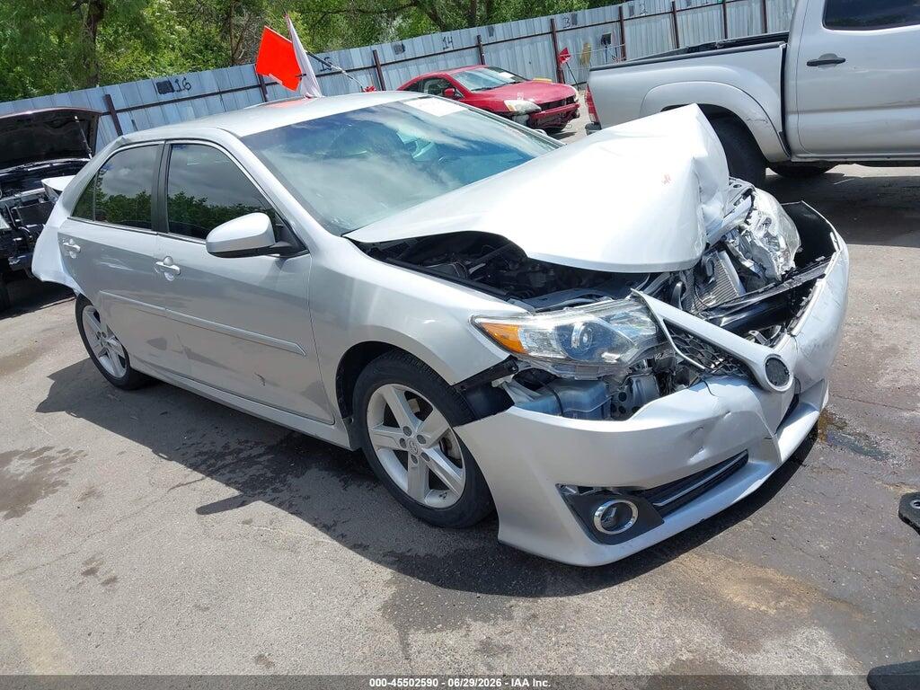4T1BF1FK0EU444741 2014 TOYOTA CAMRY photo no. 1
