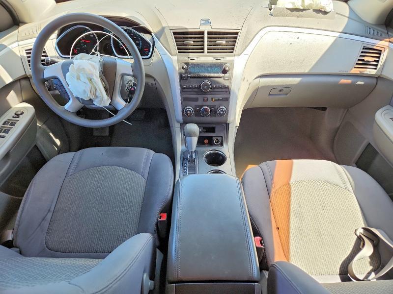 2010 CHEVROLET TRAVERSE LS — Фото 8 из 13