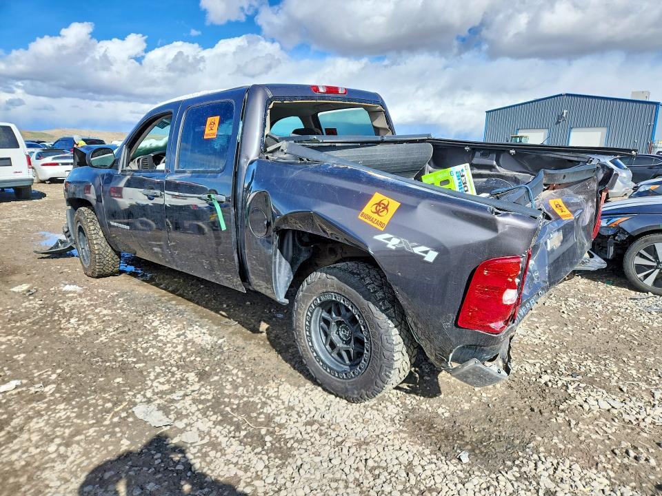 2010 CHEVROLET SILVERADO K1500 — Фото 2 из 12