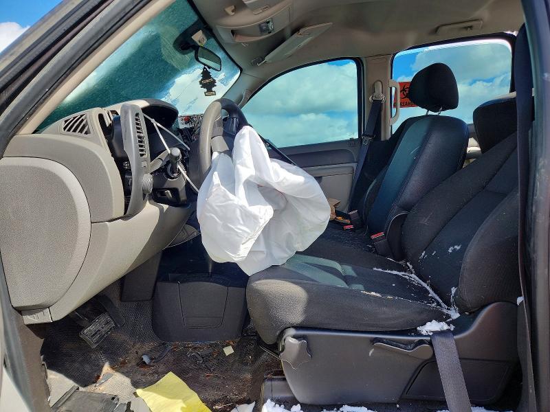 2010 CHEVROLET SILVERADO K1500 — Фото 7 из 12