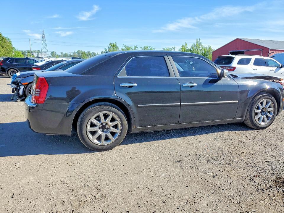 2010 CHRYSLER 300 LIMITED — Фото 3 из 12