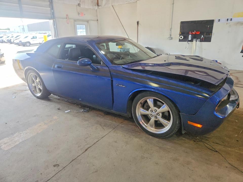 2010 DODGE CHALLENGER R/T — Фото 4 из 12