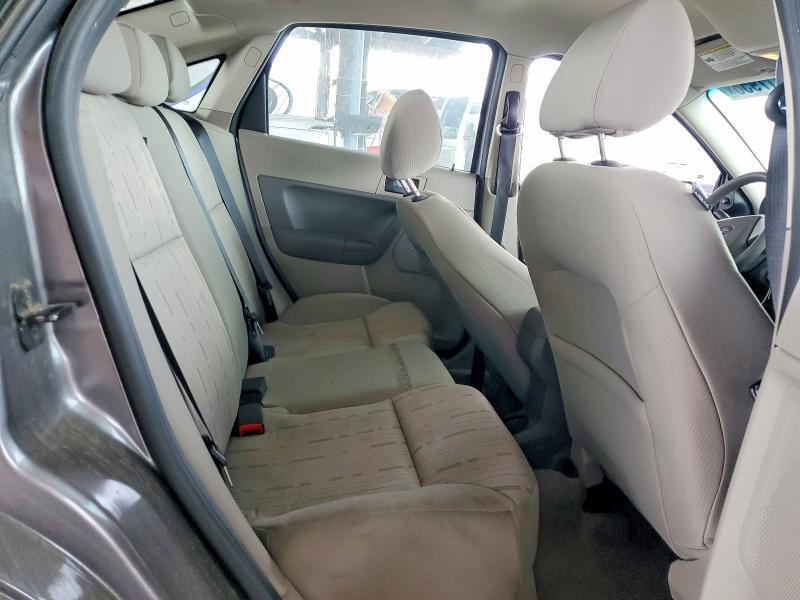 2010 FORD FOCUS SE — Фото 10 из 12